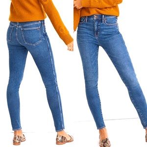 Madewell 10” high rise skinny jeans in Wendover wash size 30 Tall